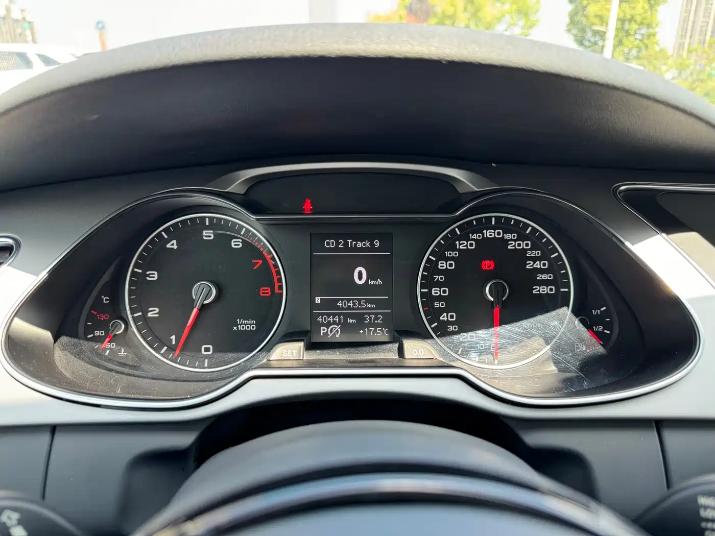 Audi A4L 2013 35 TFSI Automatic Standard фото 11