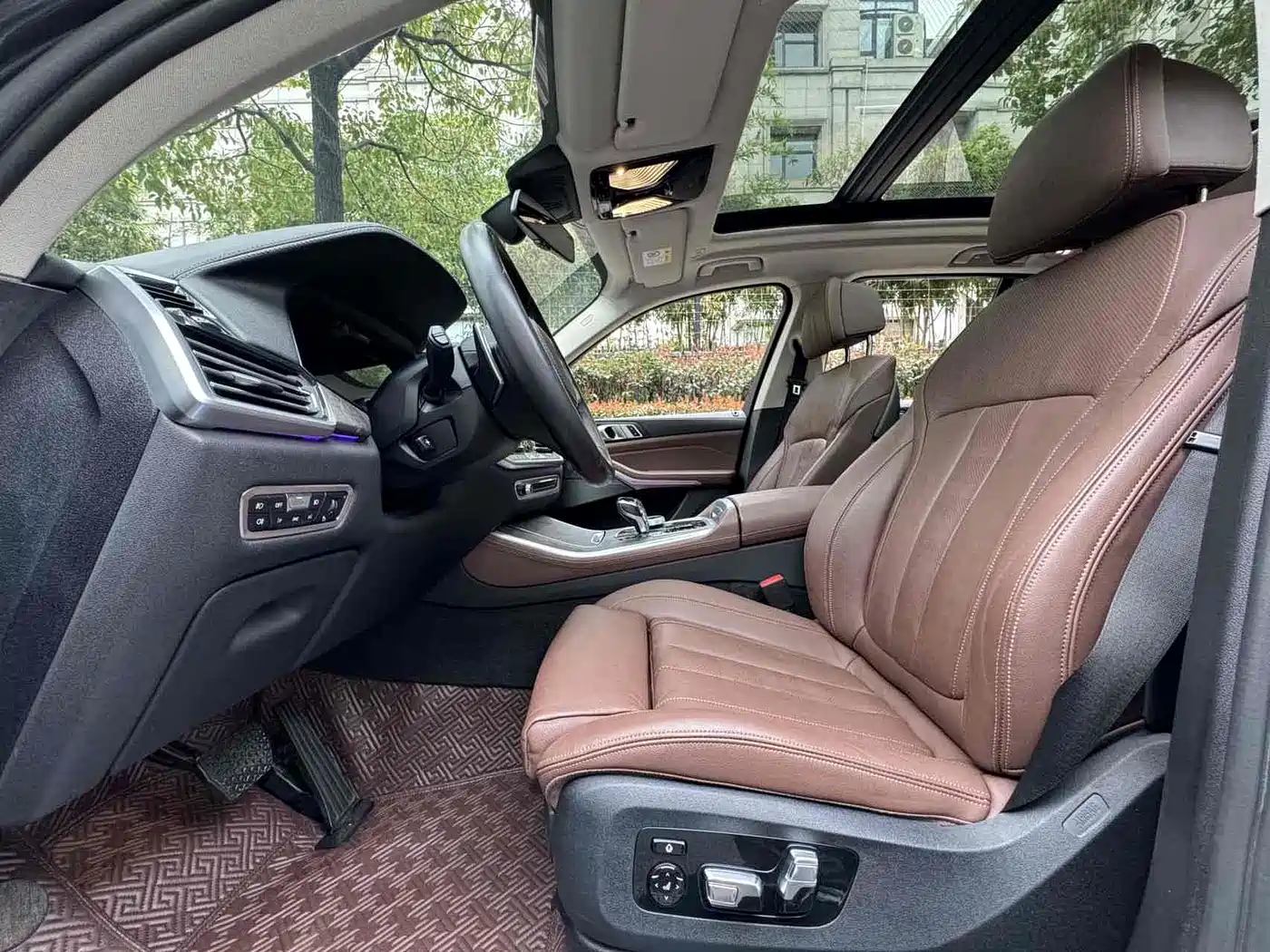 BMW X5 (Import) 2019 xDrive40i Exclusive M Sport Package фото 14
