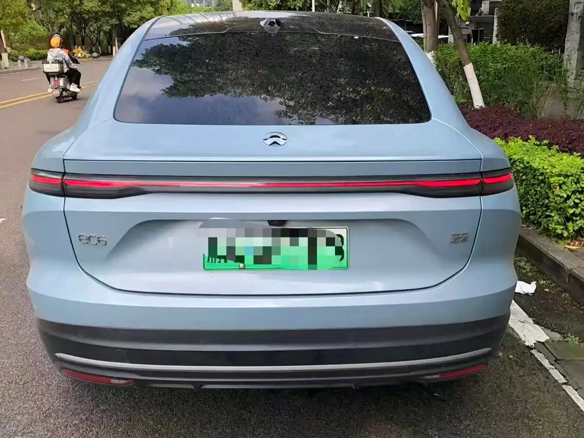 NIO NIO EC6