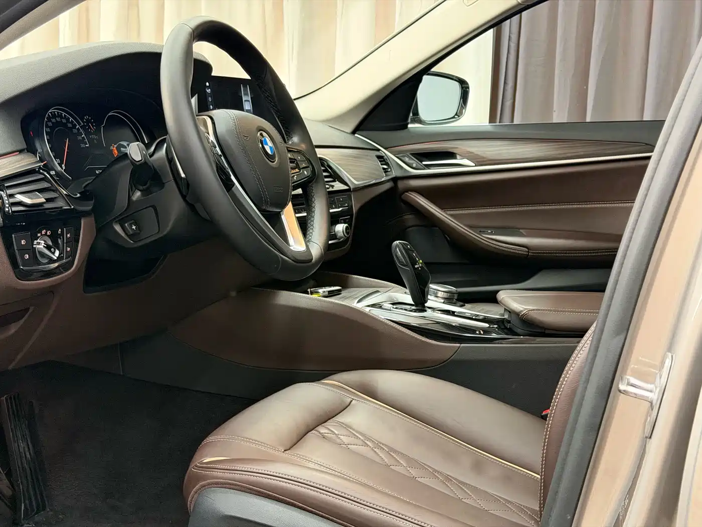 BMW 5 Series 2018 530Li Leading Luxury Package фото 7