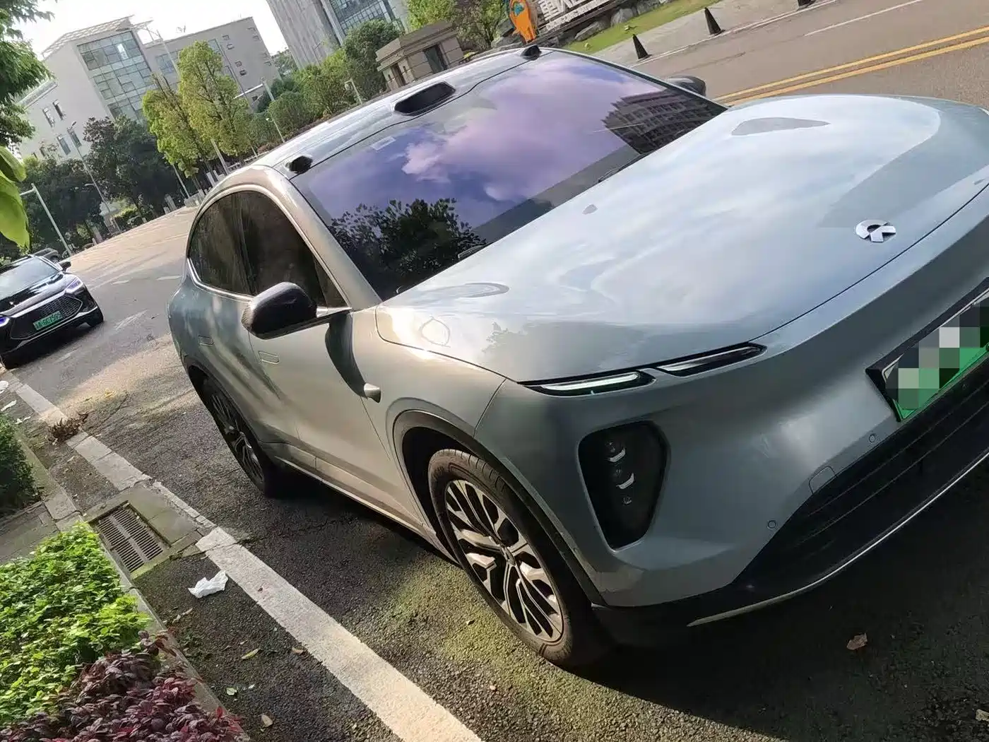 NIO NIO EC6