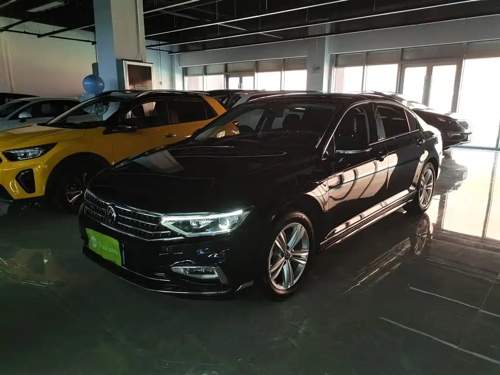 Volkswagen Magotan 2023 2 Million Units Commemorative Edition 280TSI DSG Comfort