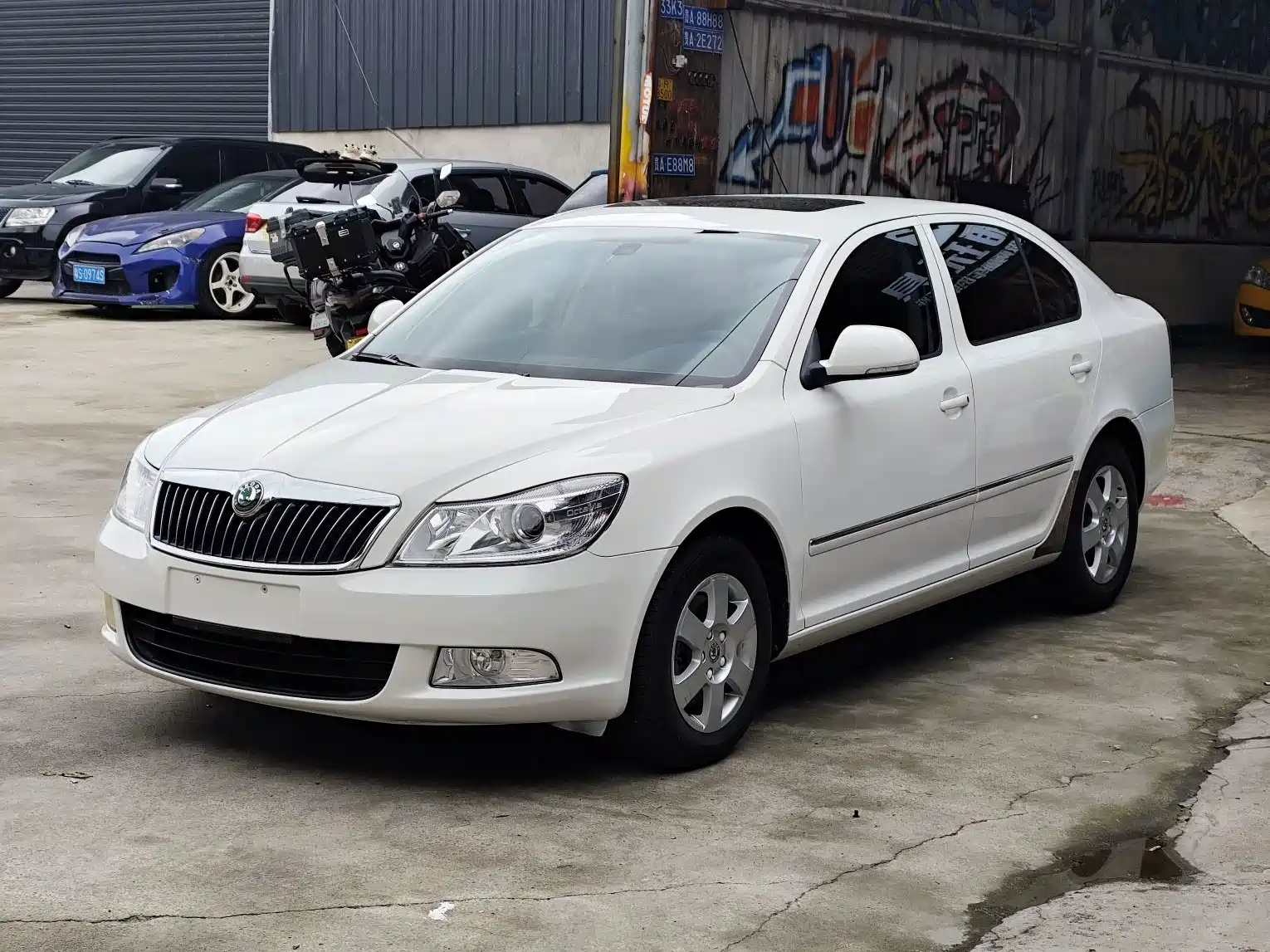 Photo 1 - Škoda Octavia