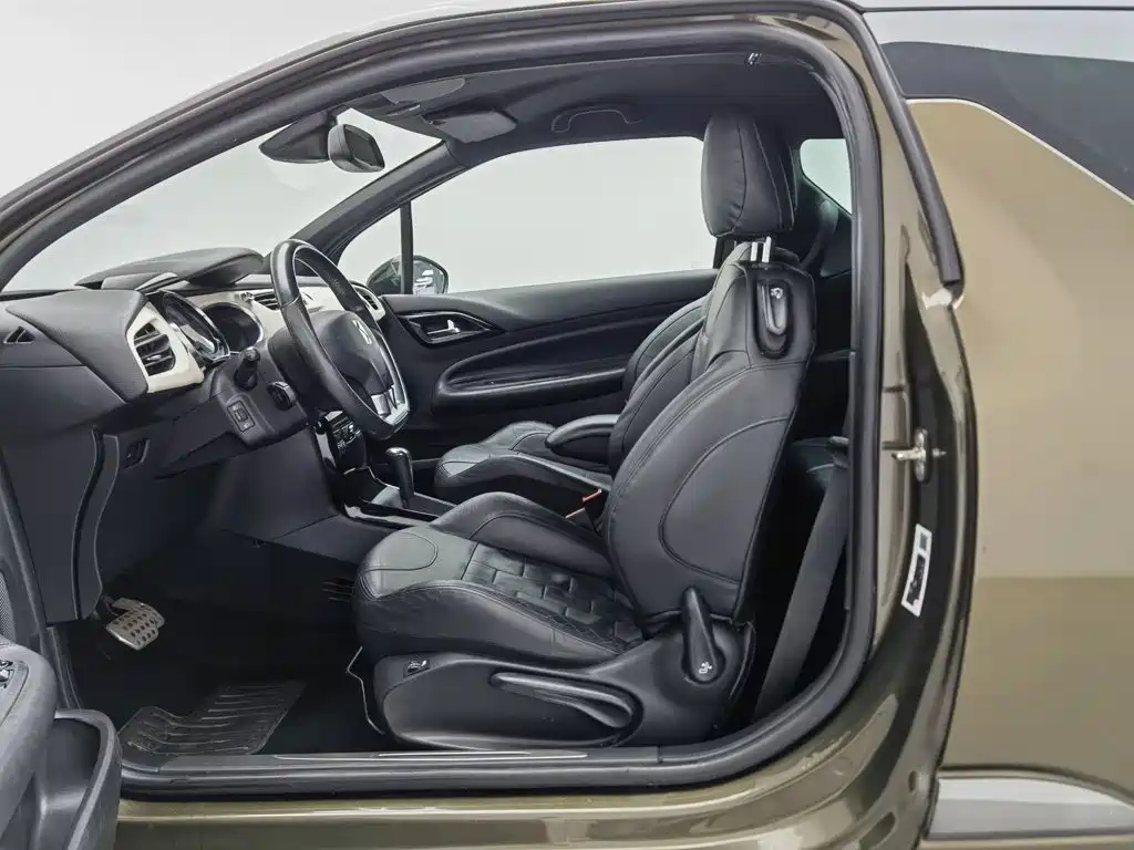 DS 3 Classic 2013 2012 1.6L Ultimate Edition