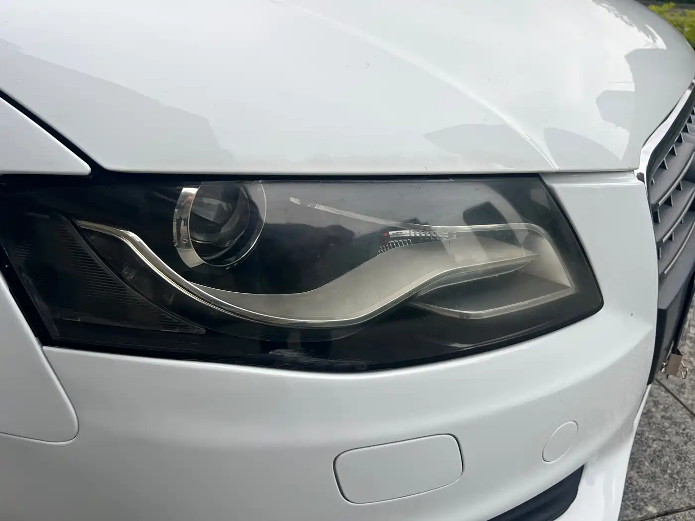 Audi A4L 2010 2.0 TFSI Comfort фото 4