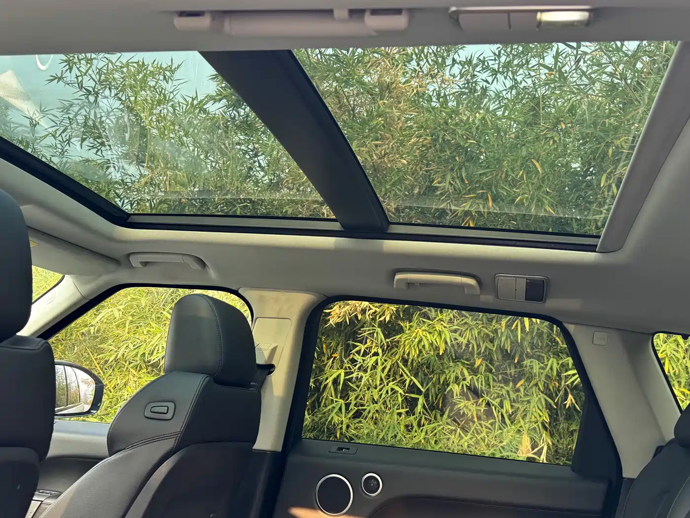 Land Rover Range Rover Sport 2017 3.0 SC V6 SE фото 8