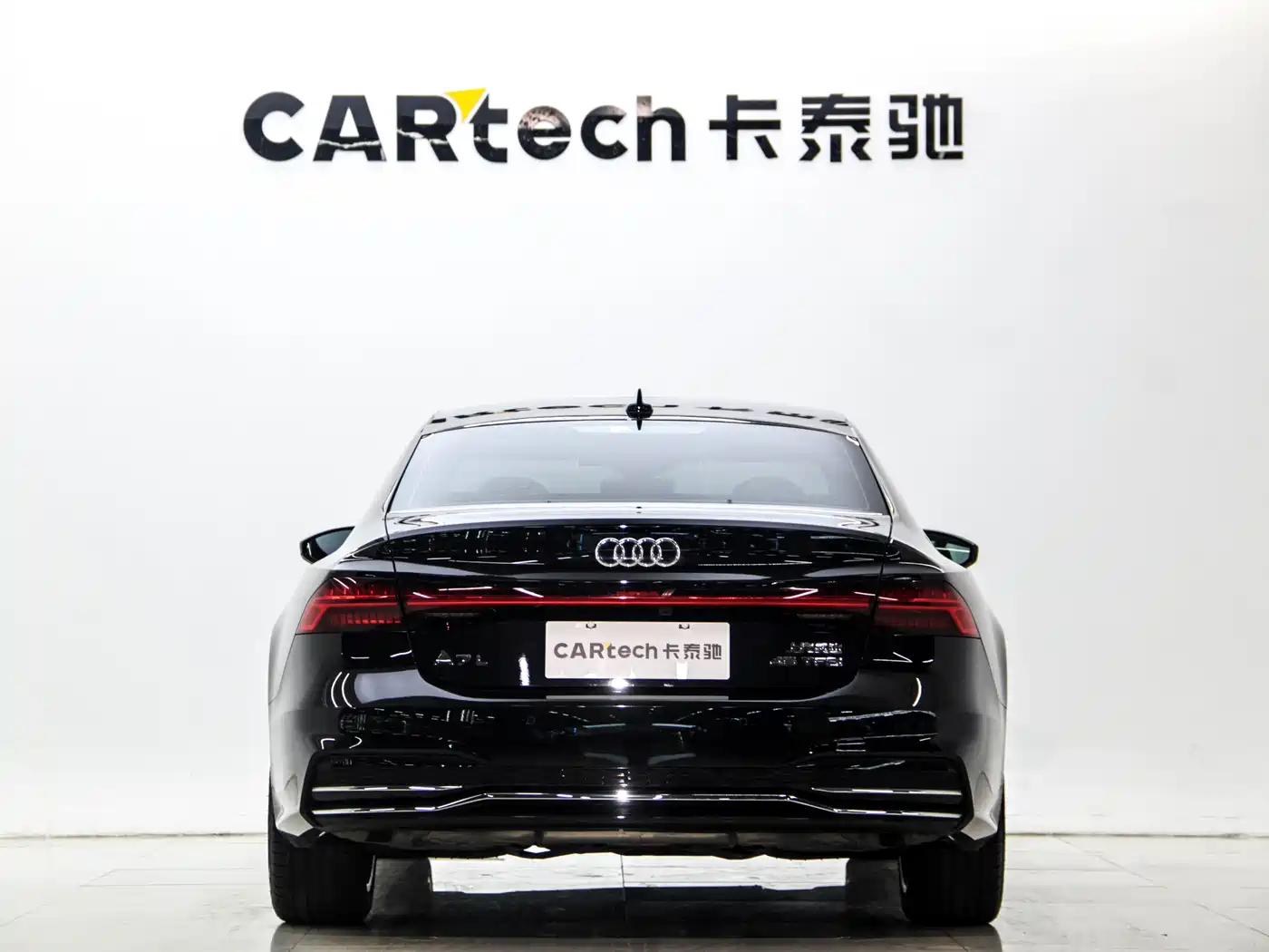 Audi A7L 2024 45TFSI S-line Dream Edition Crystal Package фото 9