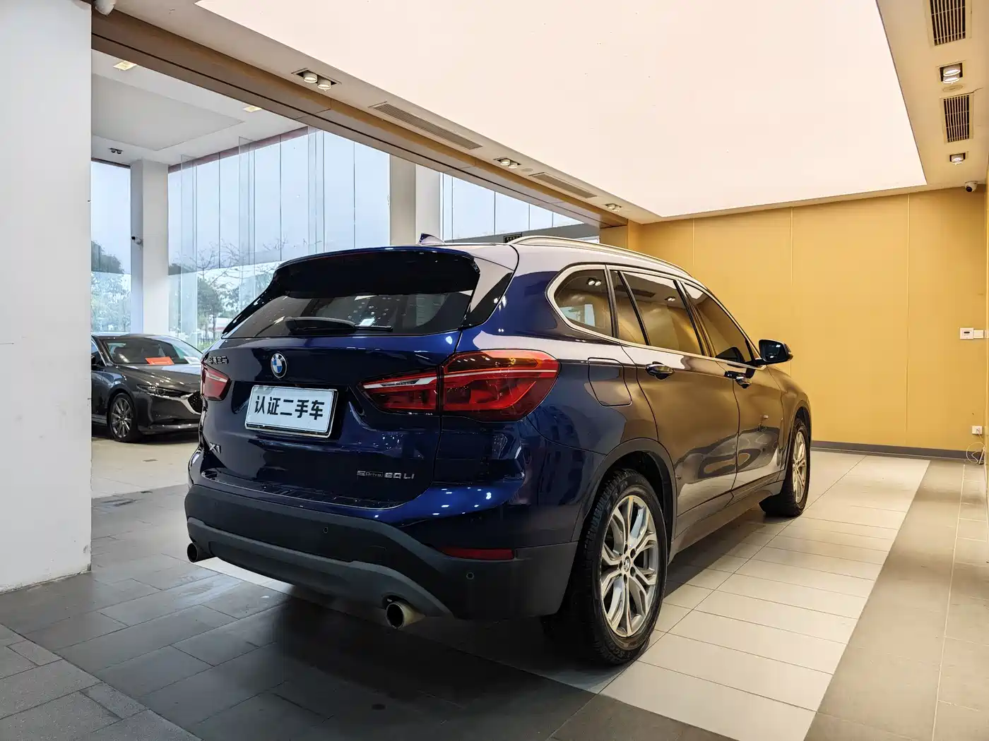 BMW X1 2019 sDrive20Li Leading Model фото 30