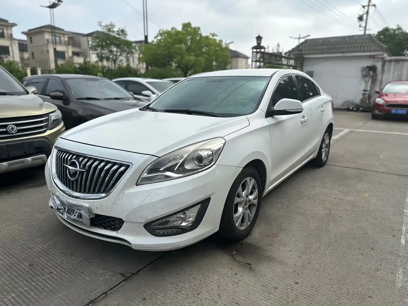 Haima Familia 2014 2014 M5 1.6L Automatic Elite