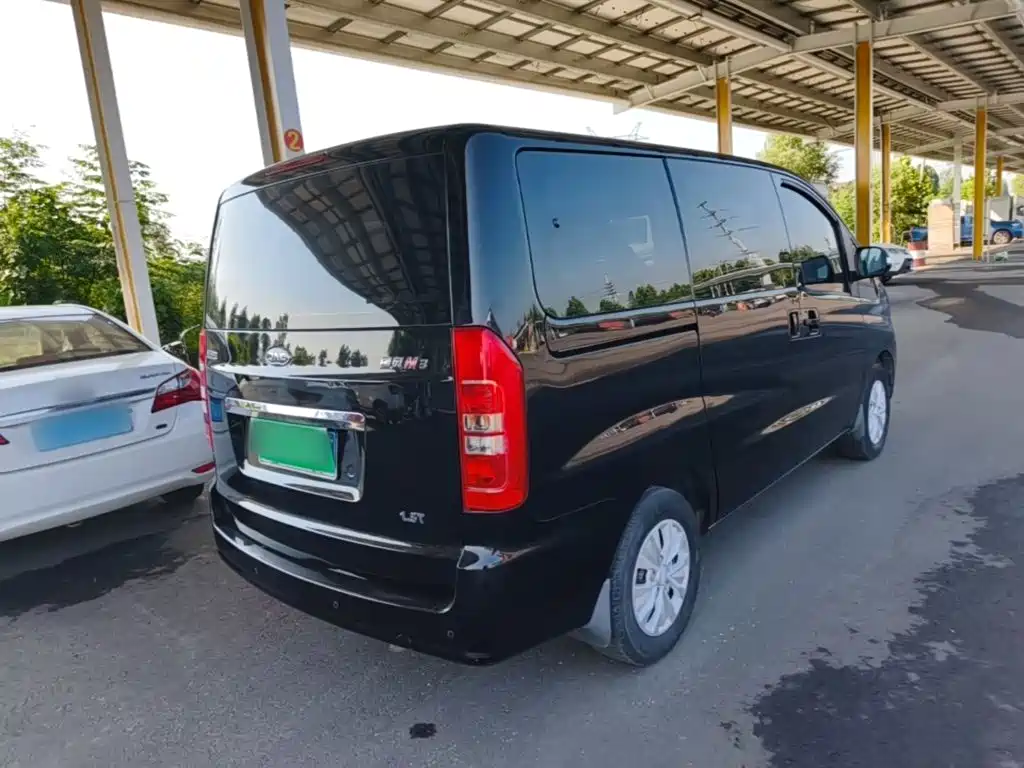 JAC Refine M3 2022 2022 1.5T 7-Seater Standard