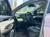 Фото 4 - Geely Coolray