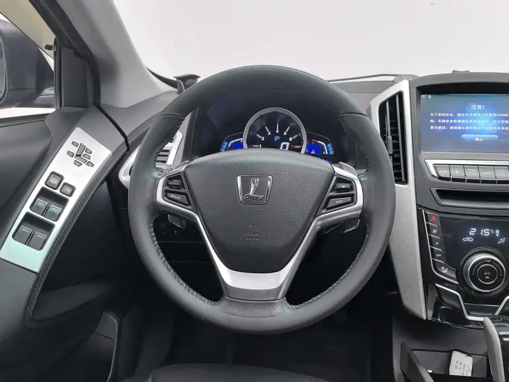 Luxgen U6 SUV 2016 2017 1.8T Fashion Upgrade