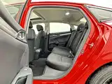 Фото 13 - Honda Civic