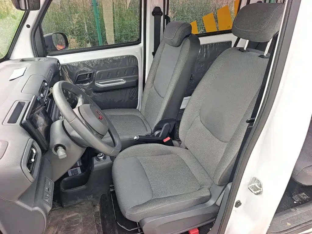 Wuling Motors Wuling Zhiguang NEV 2025 2025 Model Comfort