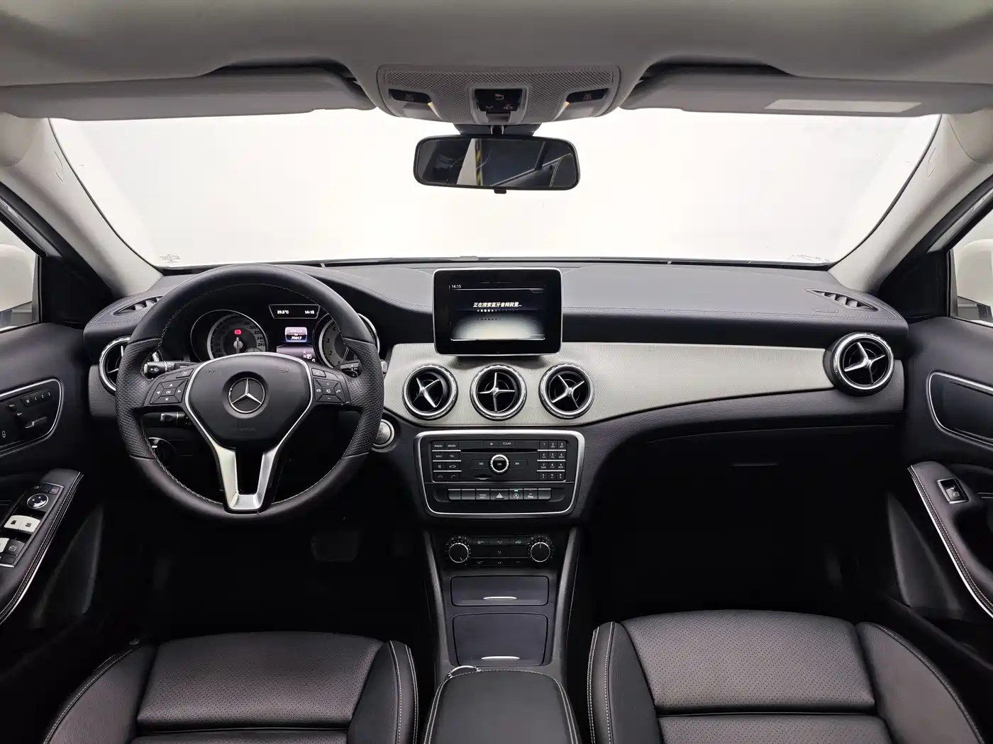 Mercedes-Benz GLA 2016 GLA 200 Fashion фото 8