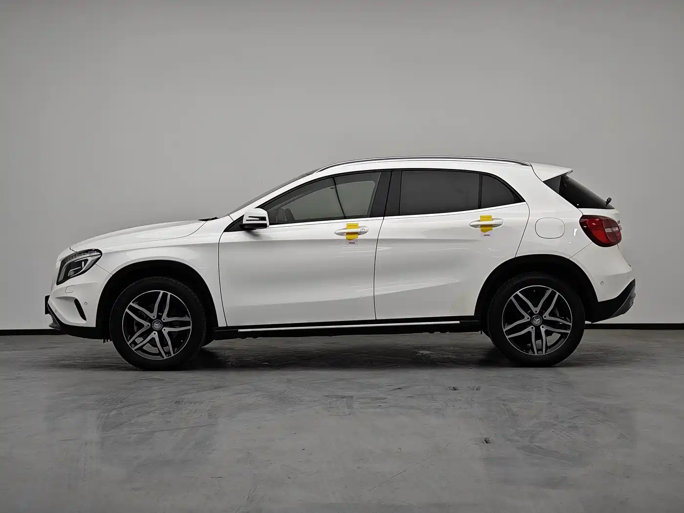 Mercedes-Benz GLA 2016 GLA 200 Fashion фото 13