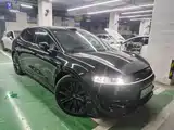 Photo 2 - Zhijie Luxeed R7