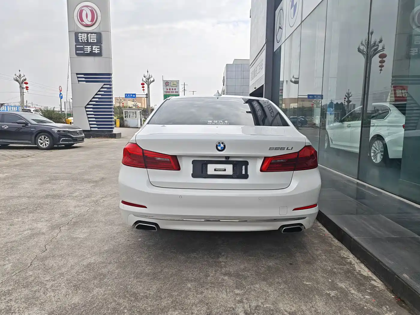 BMW 5 Series 2018 525Li Luxury Package фото 14