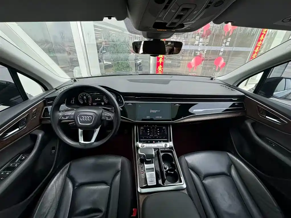 Audi Q7 2021 55 TFSI quattro S line Sport фото 9