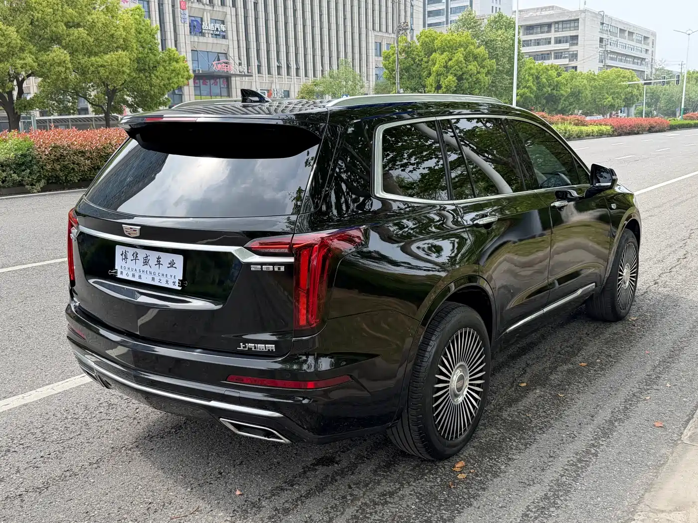 Cadillac XT6 2021 28T 7-Seater AWD Luxury фото 16