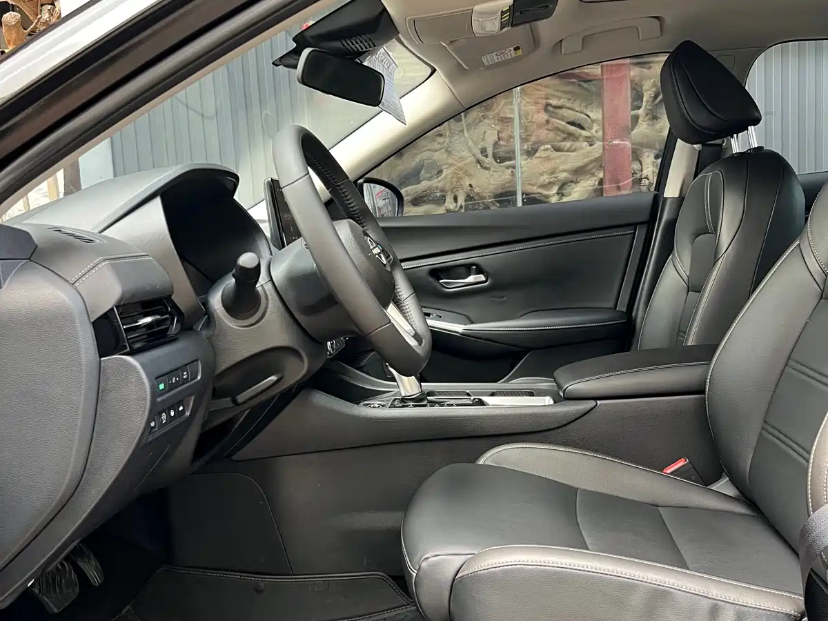 Nissan SYLPHY, миниатюра 3