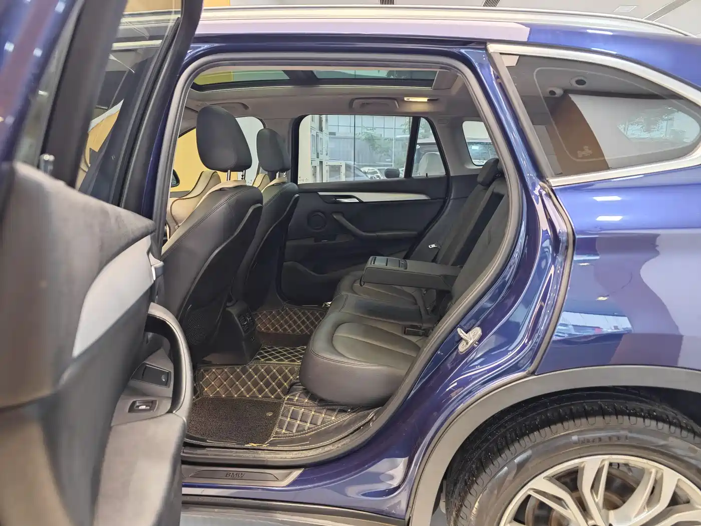 BMW X1 2019 sDrive20Li Leading Model фото 22