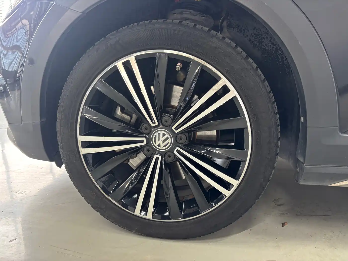 Фото 8 - Volkswagen Touran