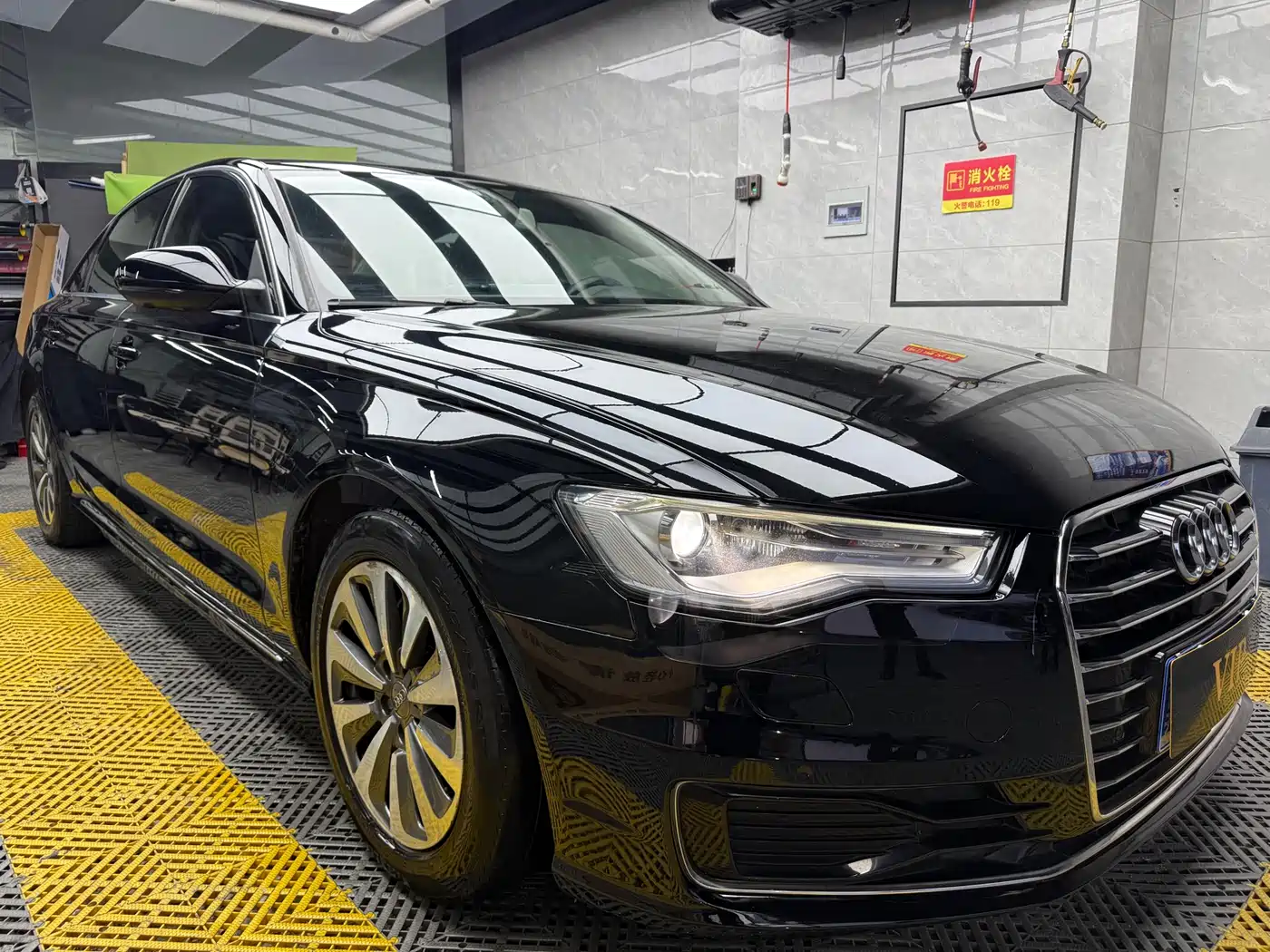 Audi A6L 2016 30 FSI Technology фото 3