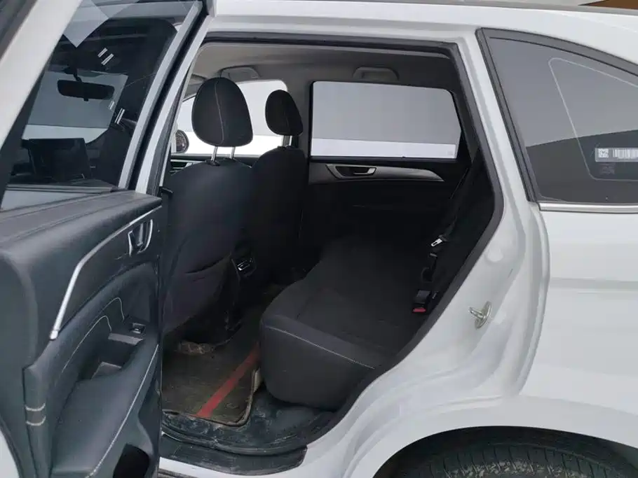 صورة 11 - Haval M6