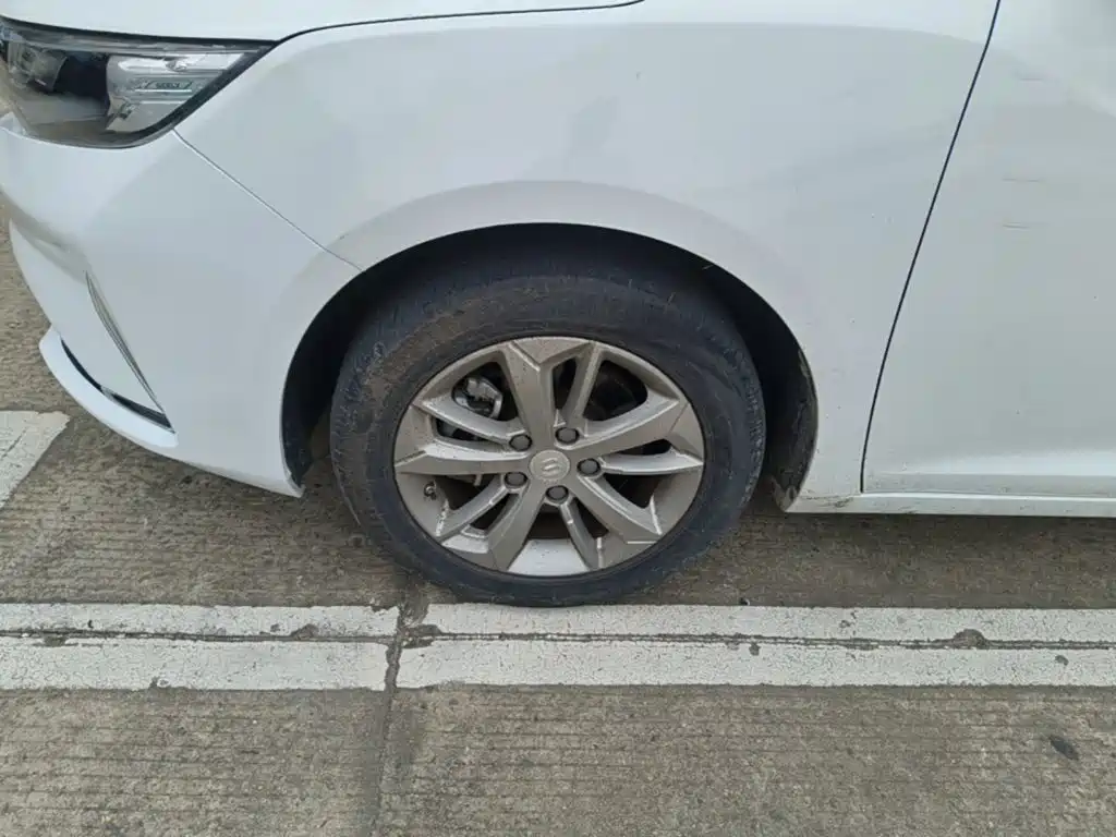 صورة 23 - Geely Emgrand GL