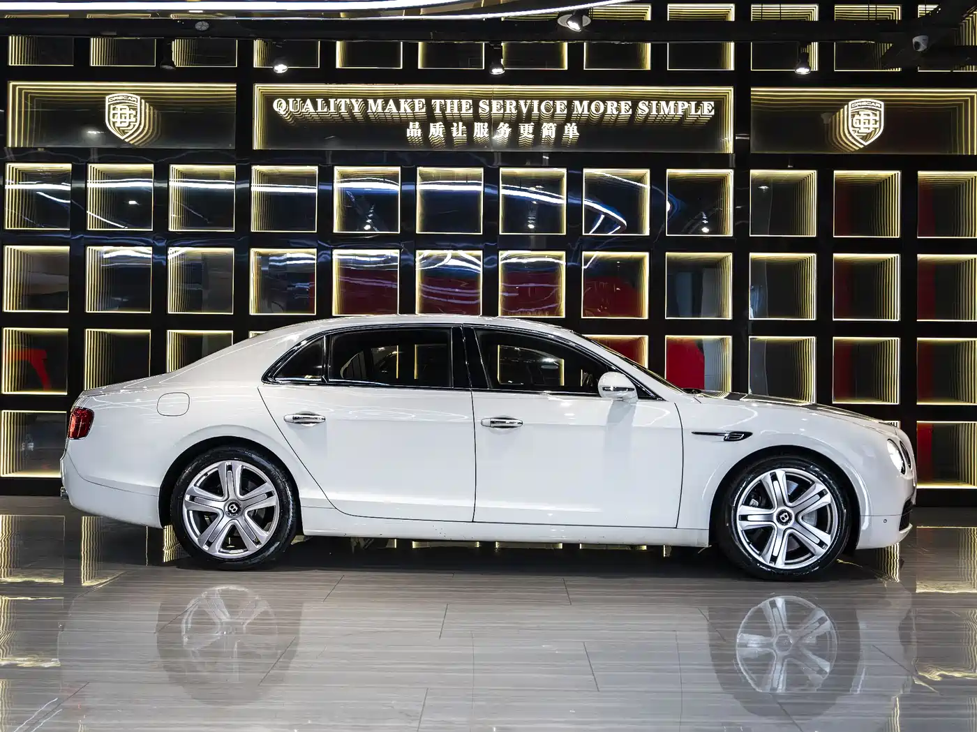 Bentley Flying Spur 2014 4.0T V8 Prestige Edition фото 7