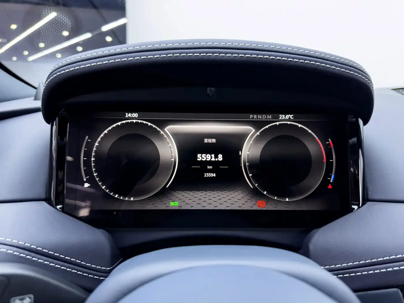 Aston Martin DB12 2024 2025 4.0T V8 Coupe