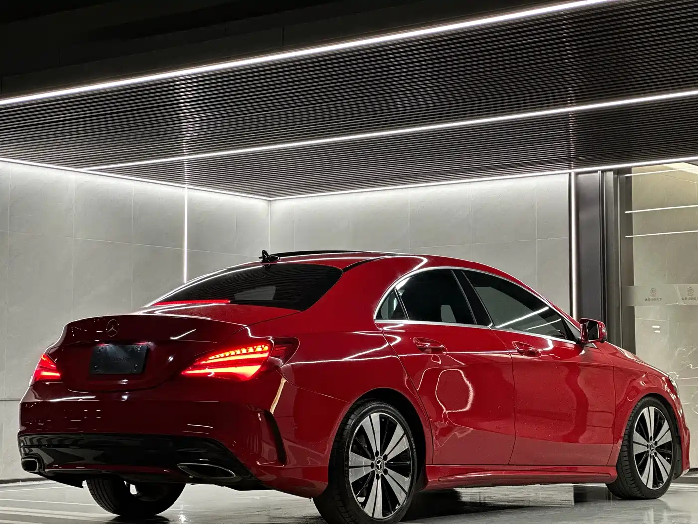 Mercedes-Benz CLA (Import) 2018 CLA 200 Fashion Edition фото 33