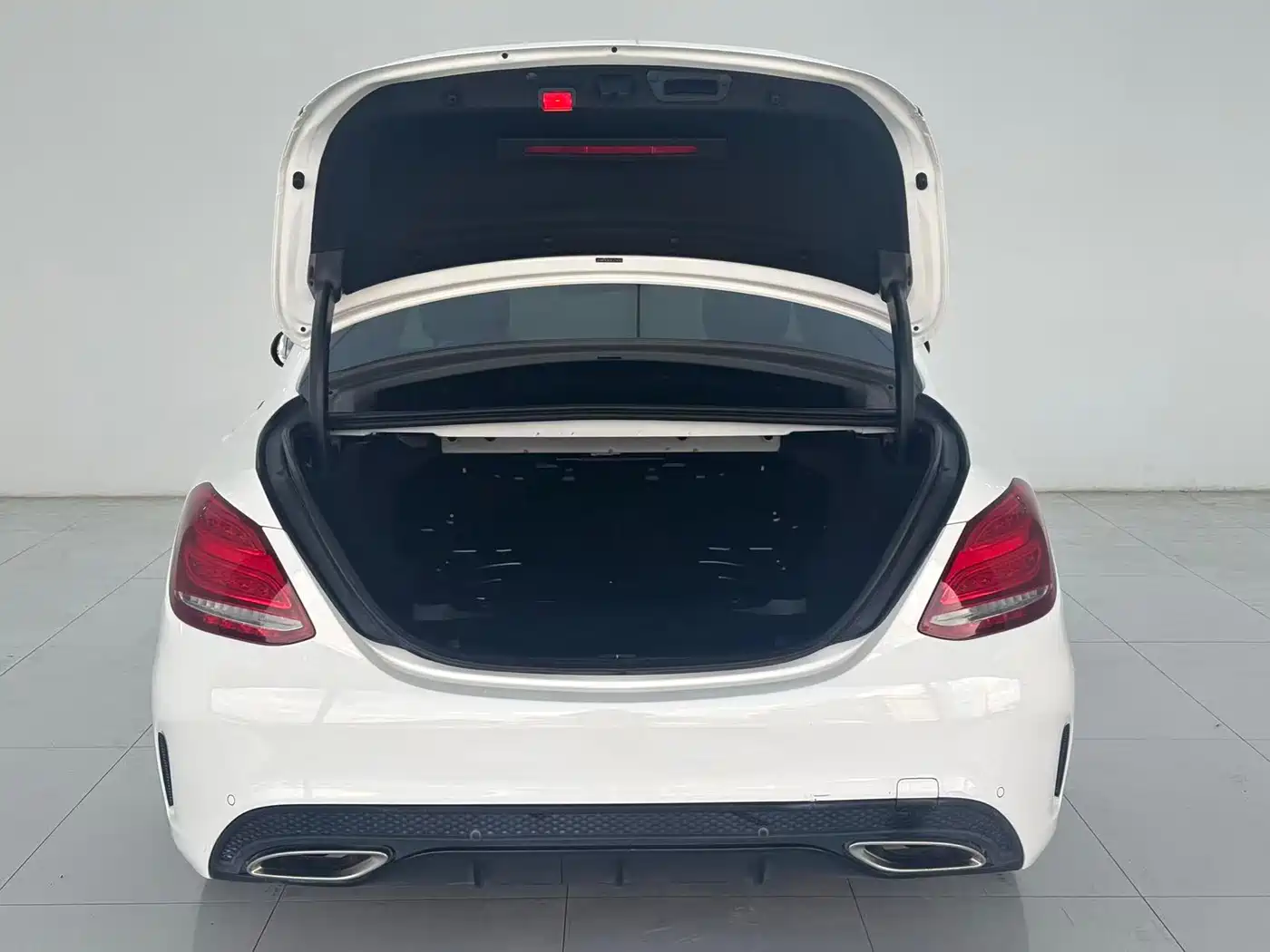 Mercedes-Benz C-Class 2017 Facelift C 200 Sport Edition фото 13