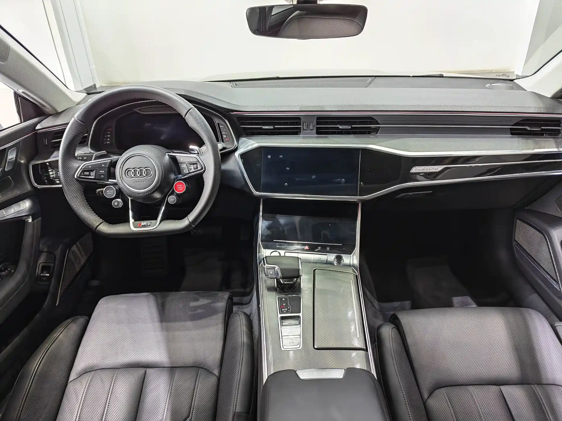 Фото 7 - Audi A7