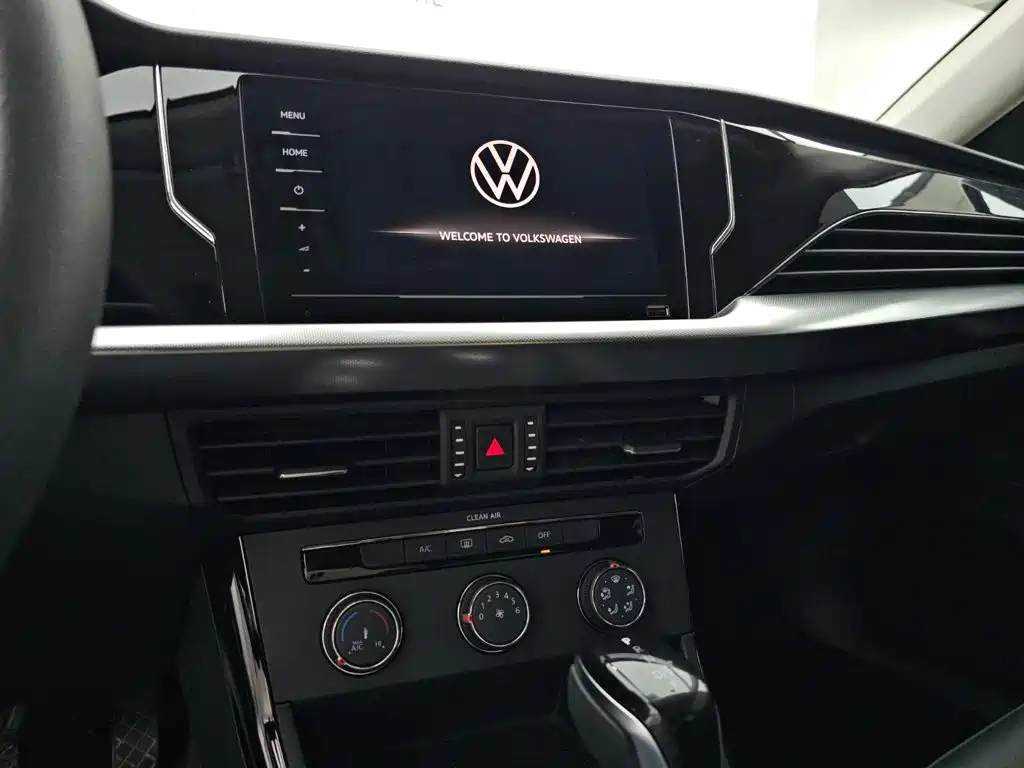 Volkswagen Passat 2025 2024 280TSI Business Edition