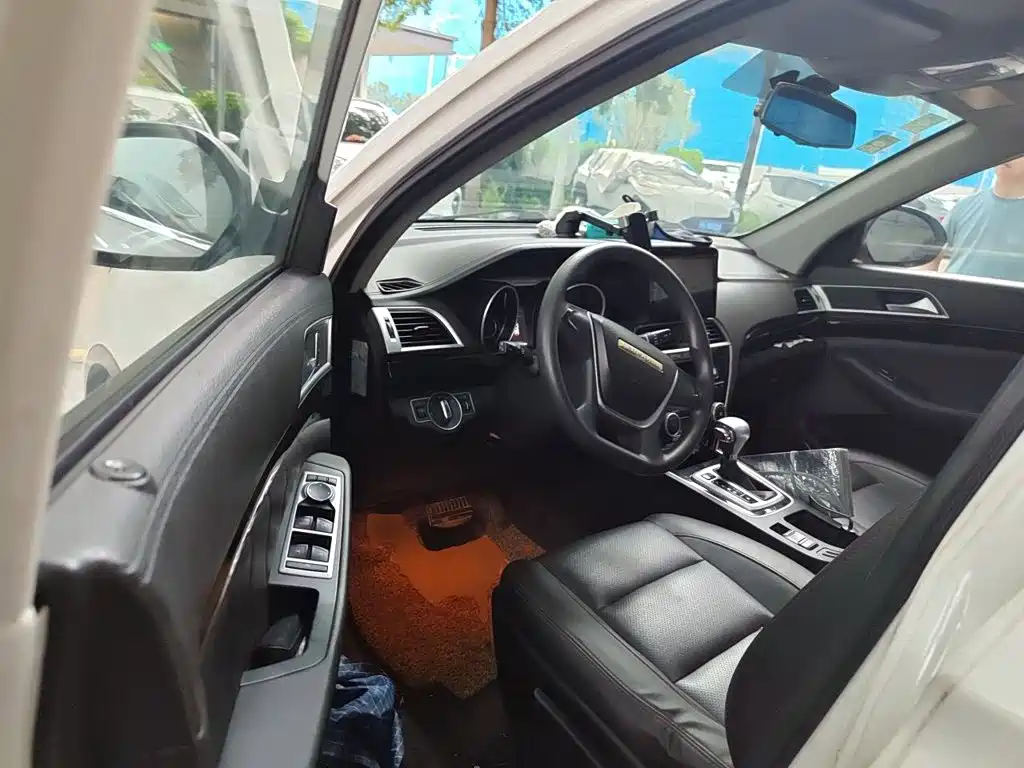 Leopaard CS10 2017 2017 1.5T CVT Elite