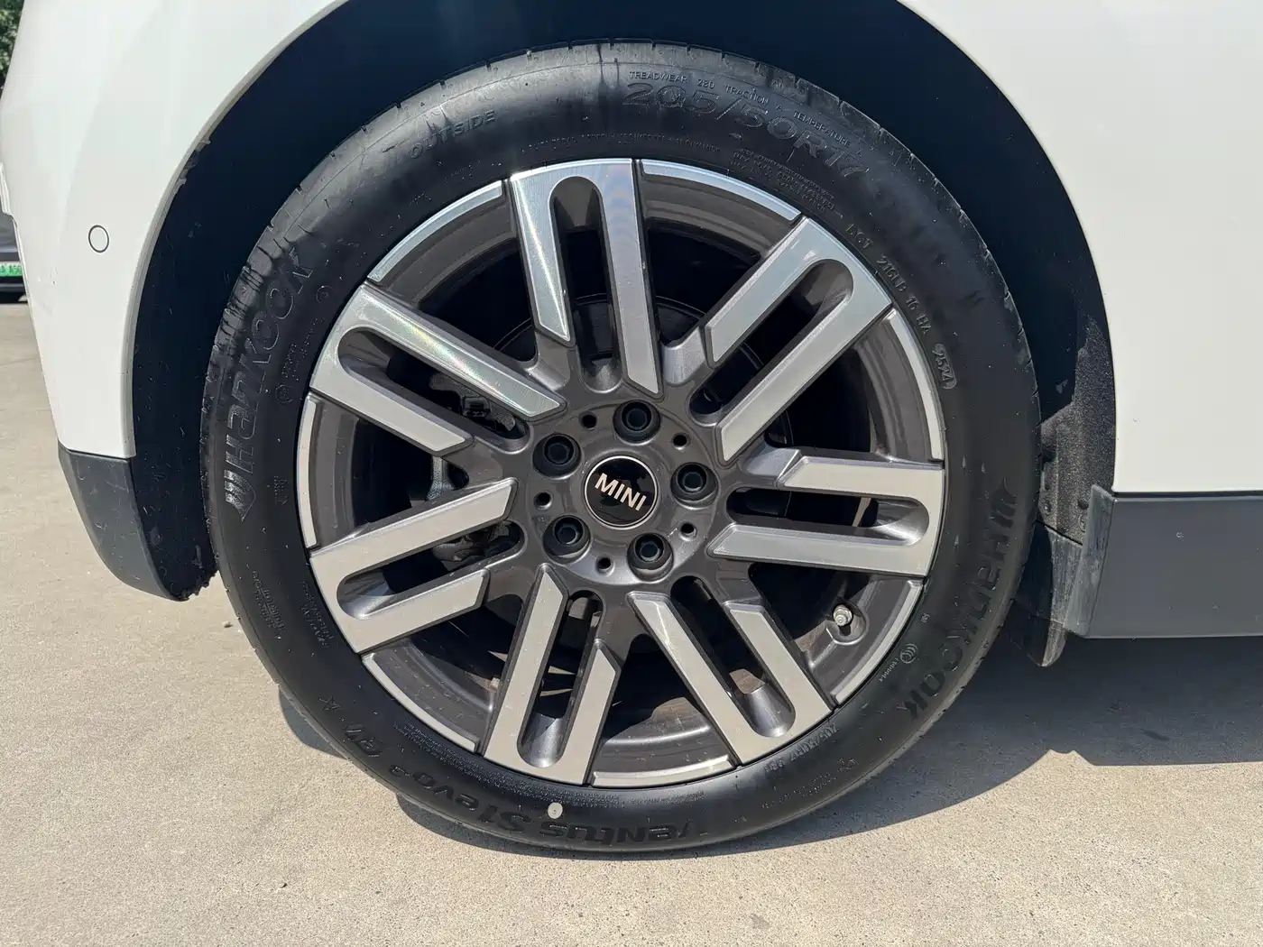 MINI ELECTRIC COOPER