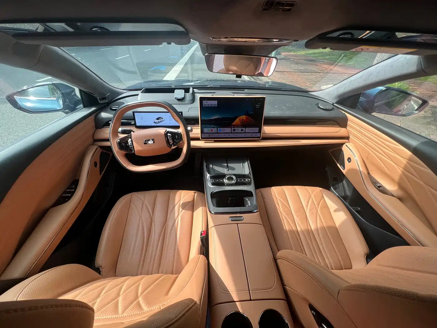 Geely Galaxy Galaxy Xingyao 8 2025 2025 130km EM-i Premium Edition