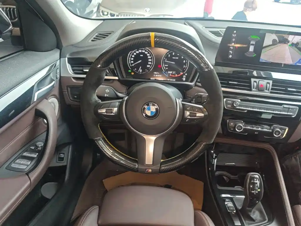 Photo 11 - BMW X2