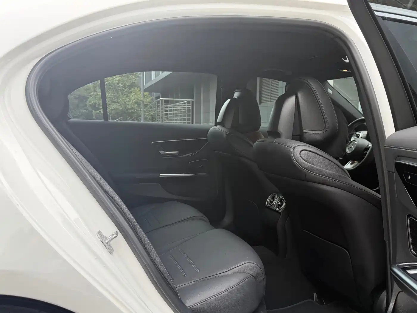 Mercedes-Benz C-Class 2023 C 260 L Sport фото 8