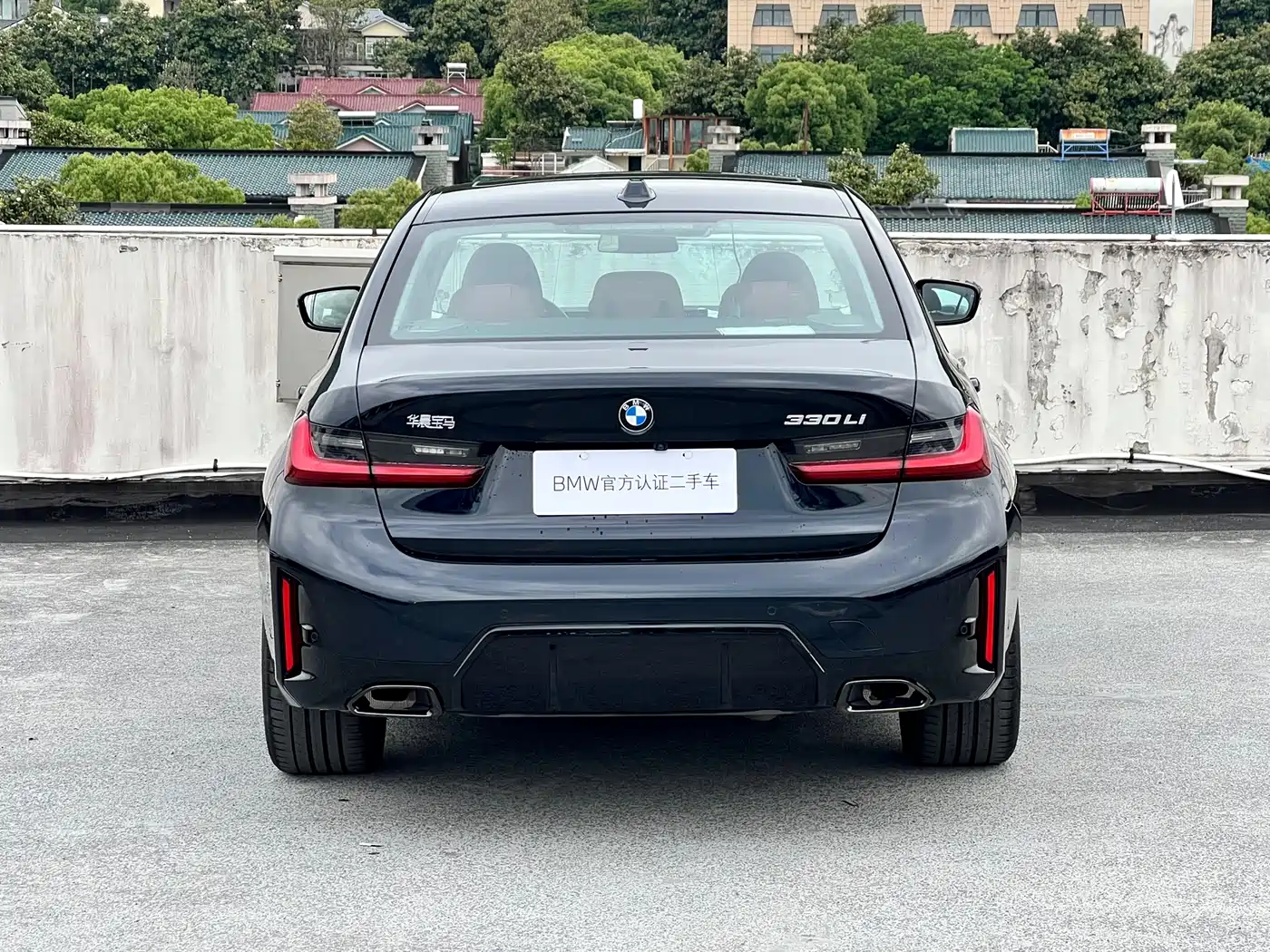 BMW 3 Series 2025 330Li M Sport Night Edition фото 7