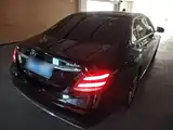 Photo 7 - Mercedes-Benz E-Class