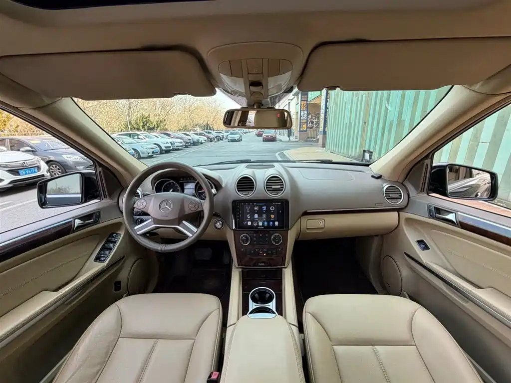 Mercedes-Benz GL-Class фото 4