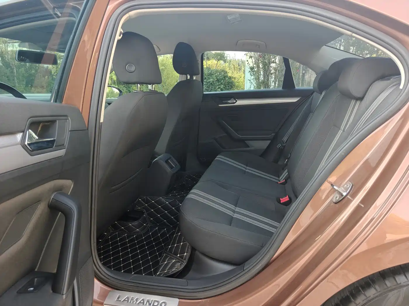 Volkswagen Lamando 2015 2015 230TSI DSG Style