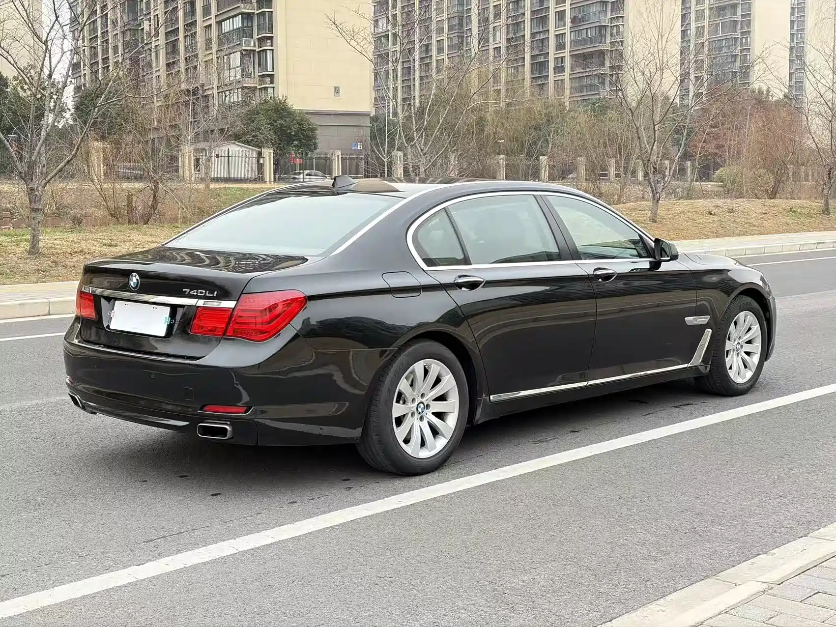 Фото 5 - BMW 7 Series