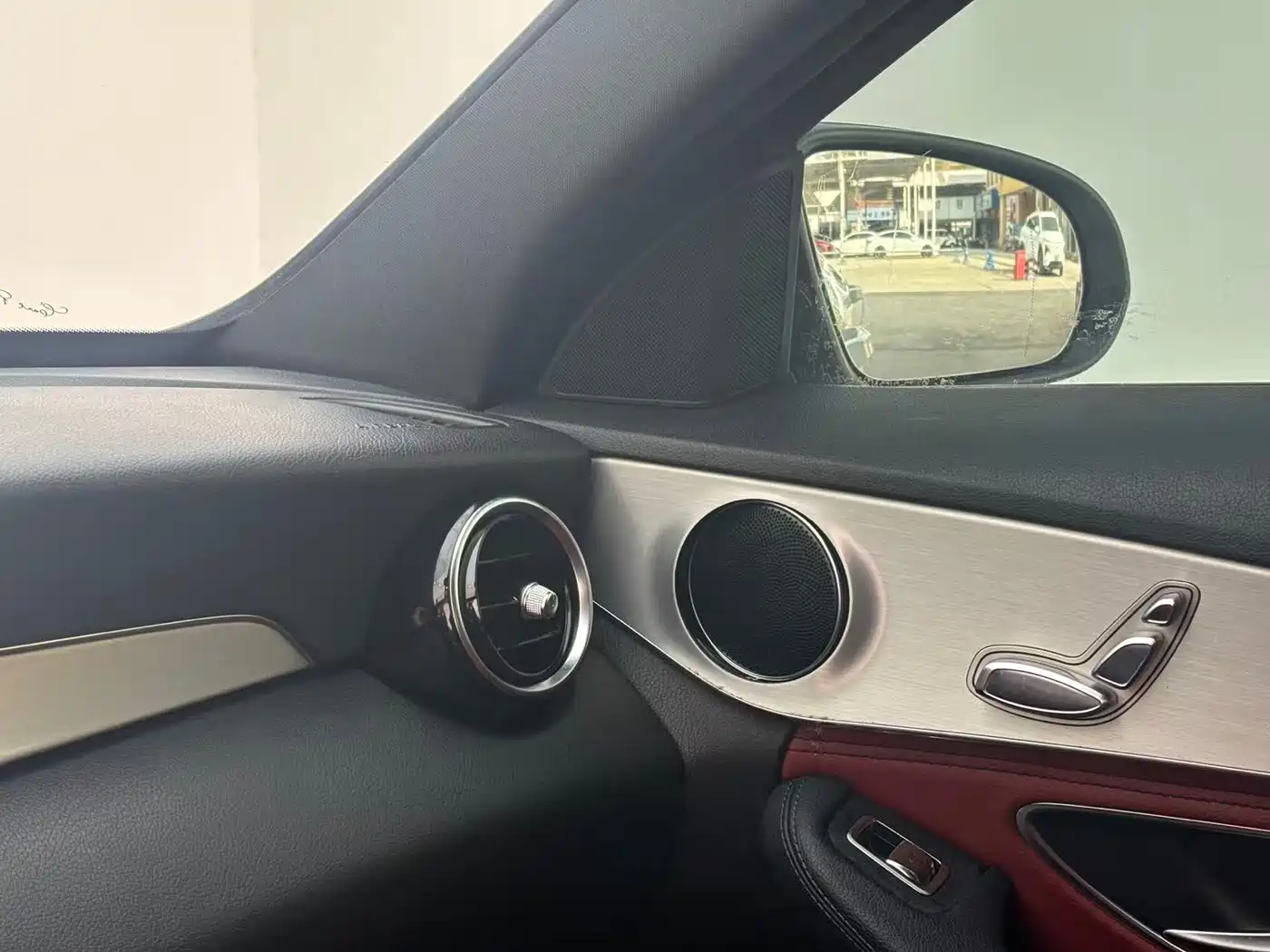 Mercedes-Benz C-Class 2017 Facelift C 200 Sport Edition фото 7