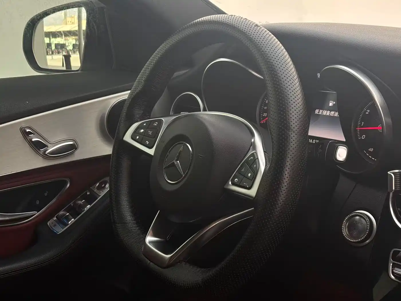 Mercedes-Benz C-Class 2017 Facelift C 200 Sport Edition фото 11