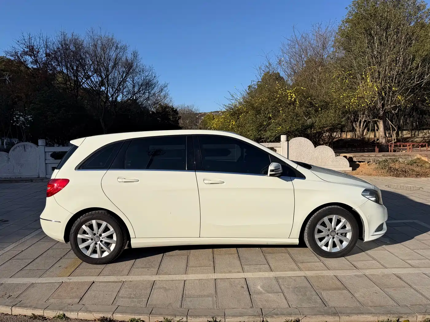 Mercedes-Benz B-Class 2012 B 180 фото 12