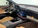 Photo 15 - Mercedes-Benz E-Class